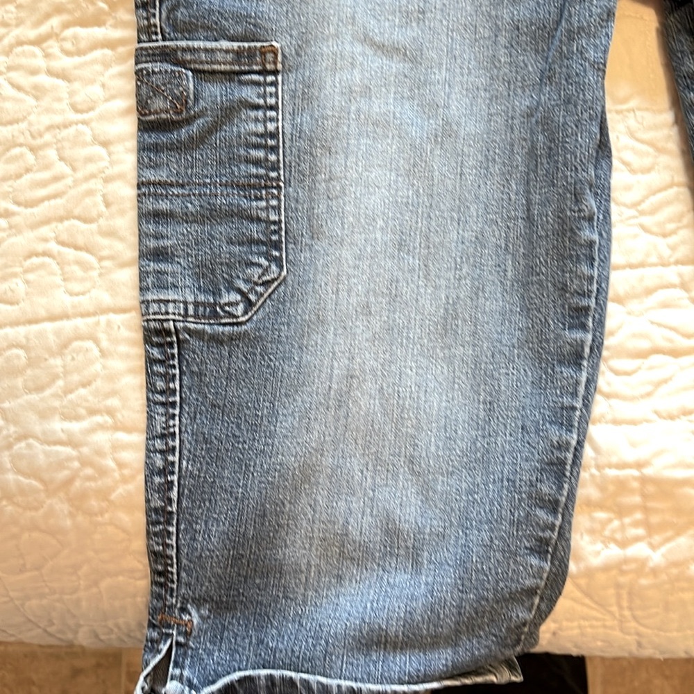 Lee capris - image 4